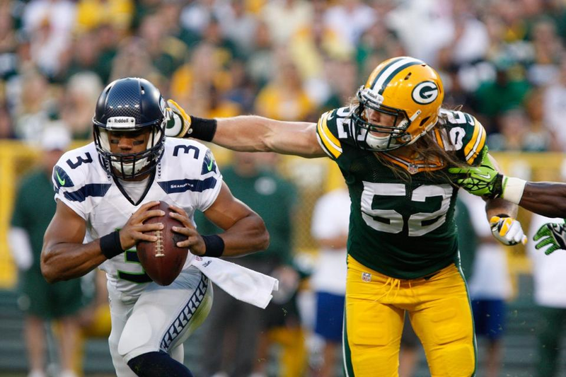 Packers linebacker Clay Matthews pursues Seahawks quarterback Russell Wilson in the teams’ Week 1 matchup. (Photo: Green Bay Packers)
